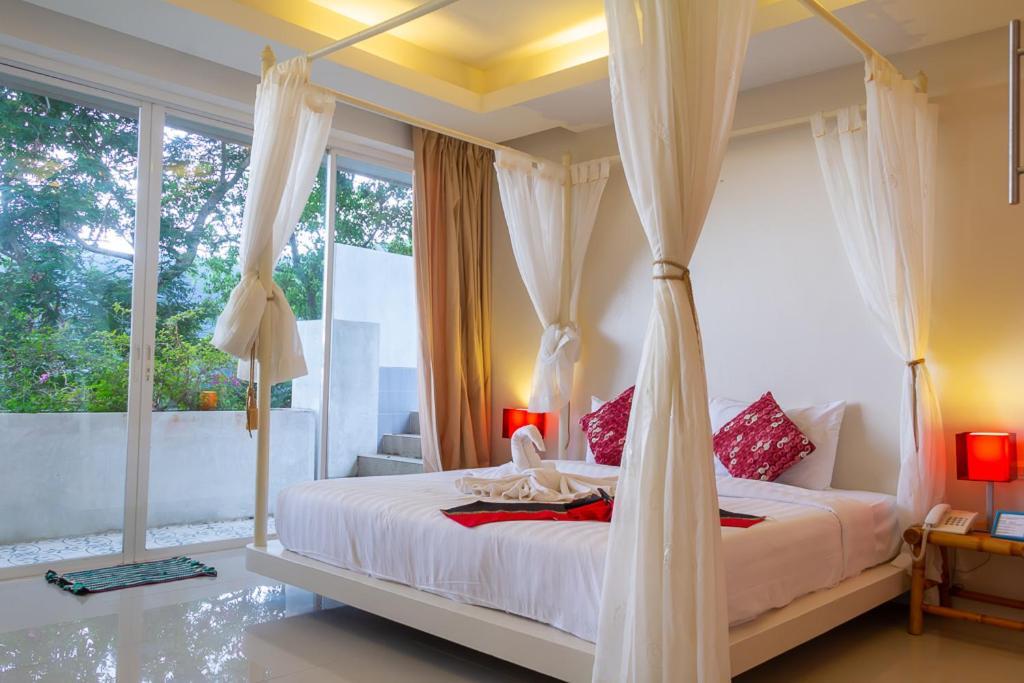 Grand Bleu Ocean View Pool Suite Strand Kamala Exterior foto